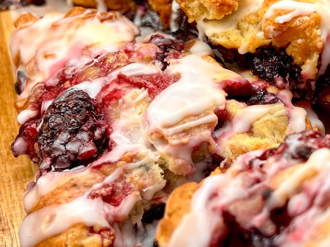 Lingonberry Roastery and Bakery