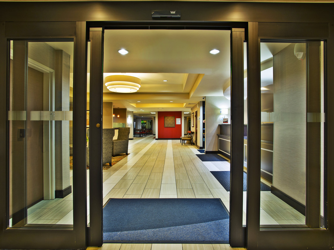 Holiday Inn Express & Suites Springfield - Dayton Area By IHG主图