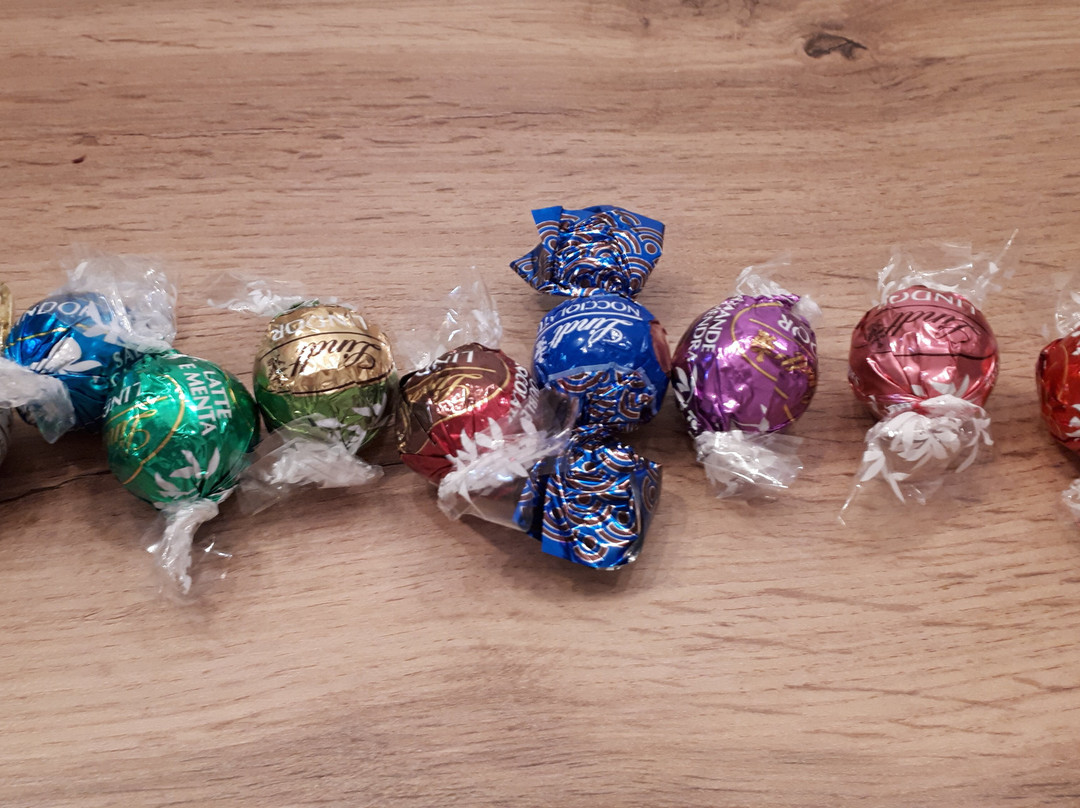 Lindt Chocolate Shop Zermatt景点图片