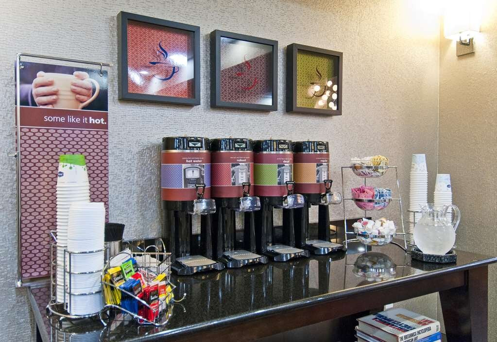 Hampton Inn Maumelle主图