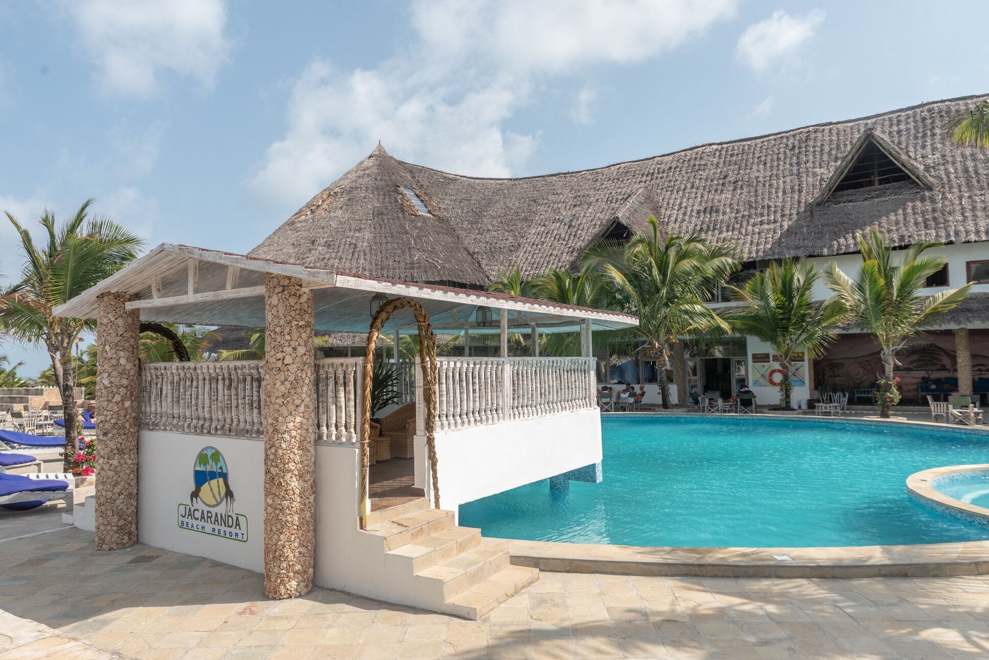 Jacaranda Beach Resort-浴室