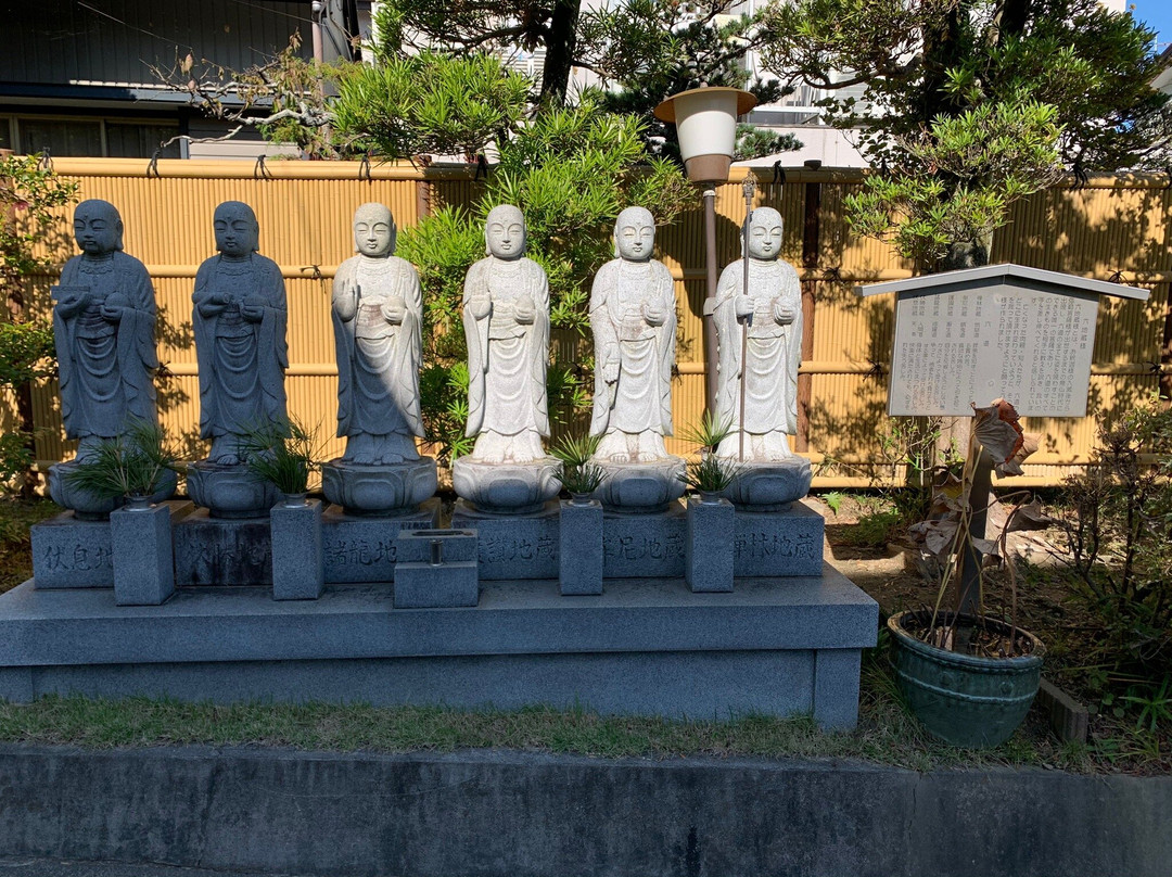 Sekisho Inari-湖西市必去景点