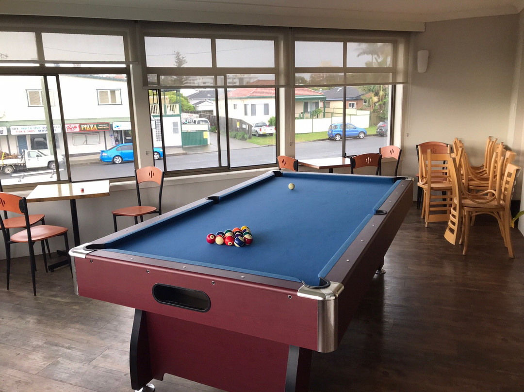 东港汽车酒店主图