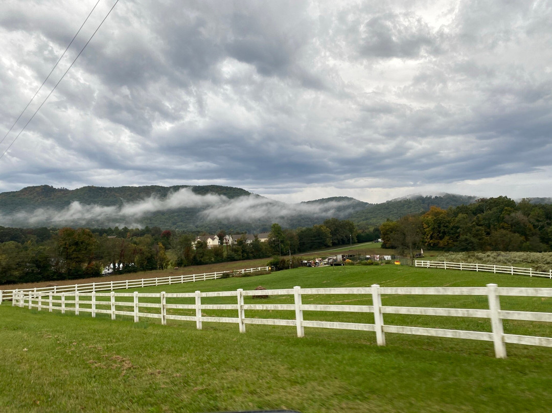 Creekwalk Inn at Whisperwood Farm主图