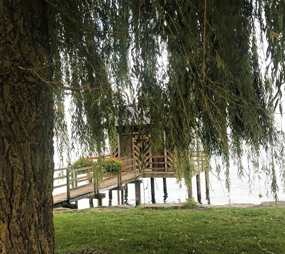 Pavillon des Bains-Gorgier必去景点