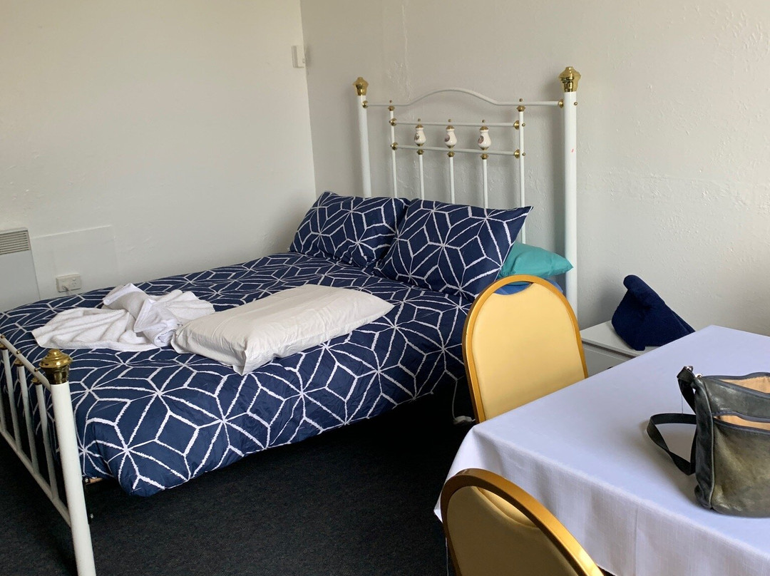 Hotel Cecil & Old Miners Cottages主图