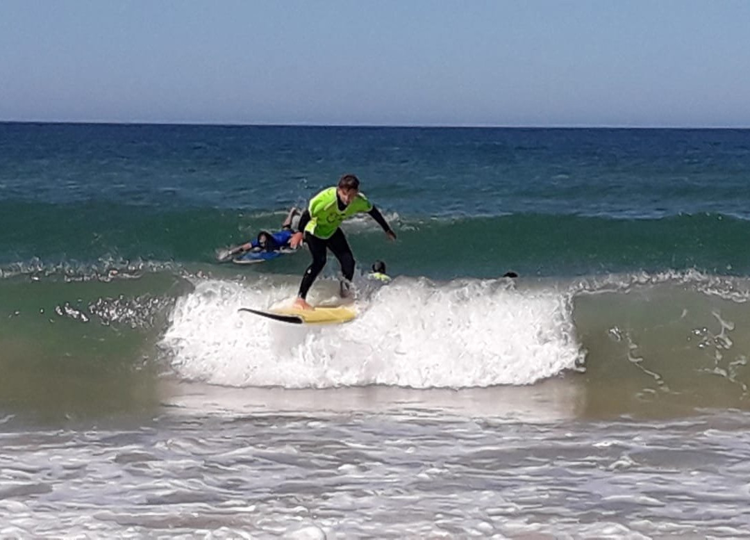 Esencia Surf school & Bike景点图片