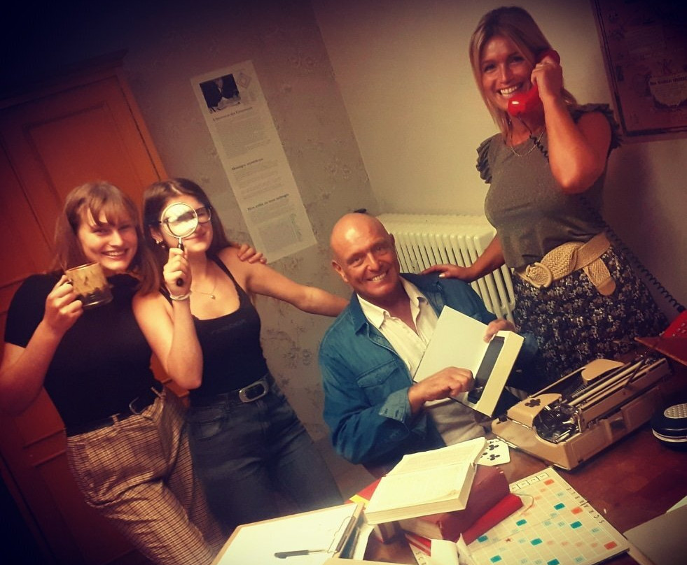 CharleroomS-夏勒华必去景点