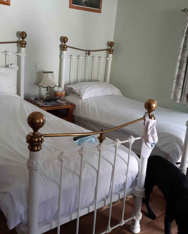 The Barn and Pinn Cottage主图