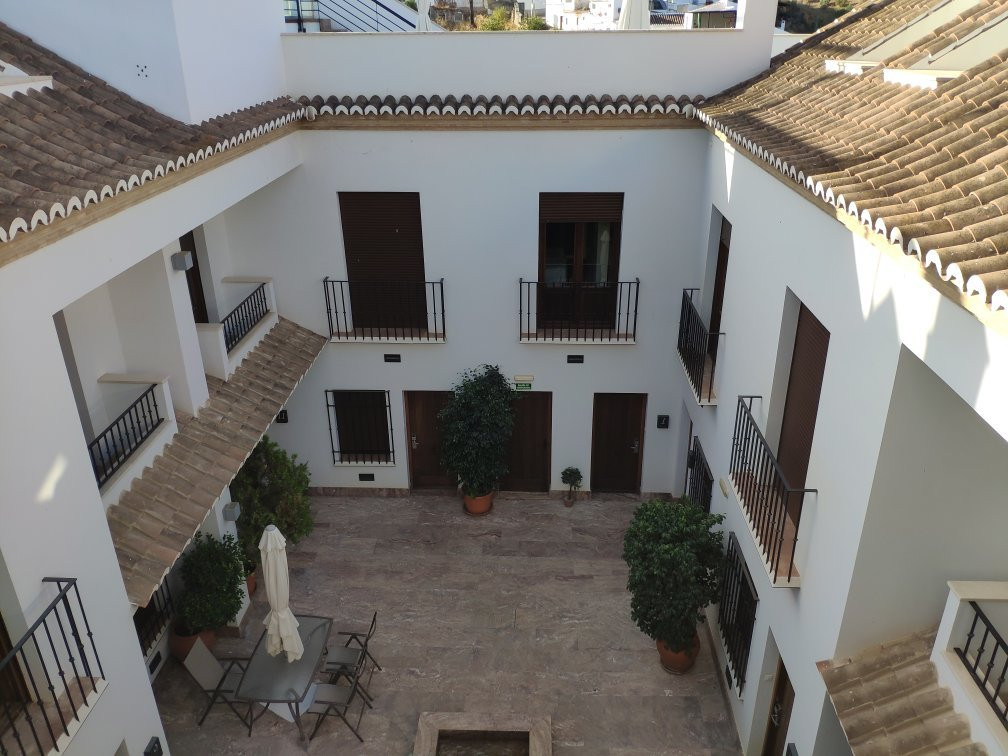 阿尔达勒斯公寓主图