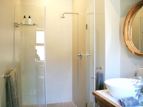 阿沃与奥克酒店主图