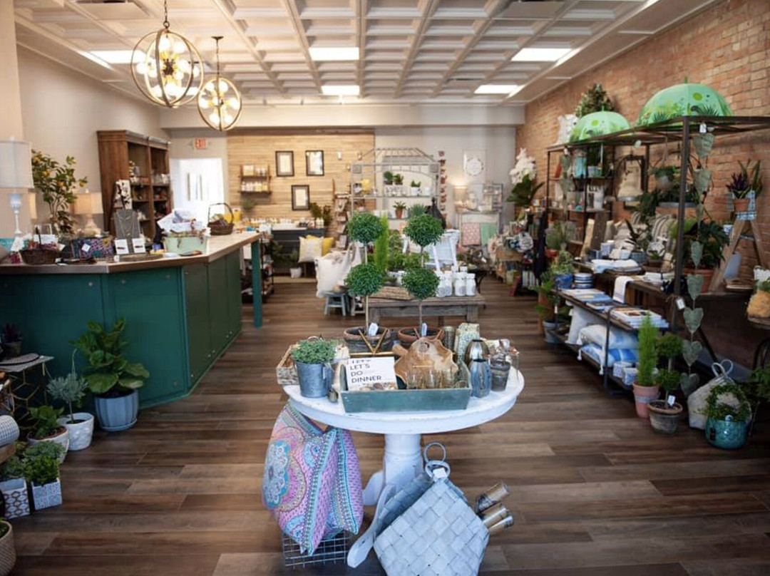 The Lemon Tree-South Lyon必去景点