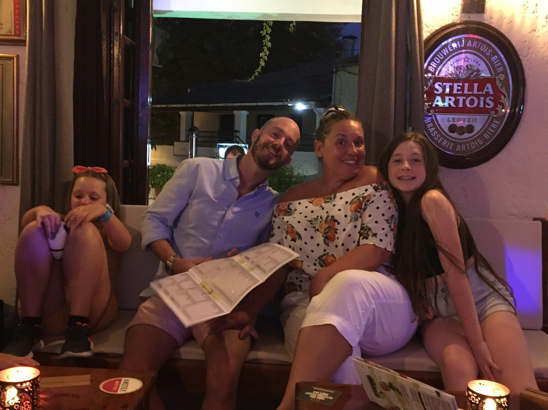 Illusions Bar-Kassiopi必去景点