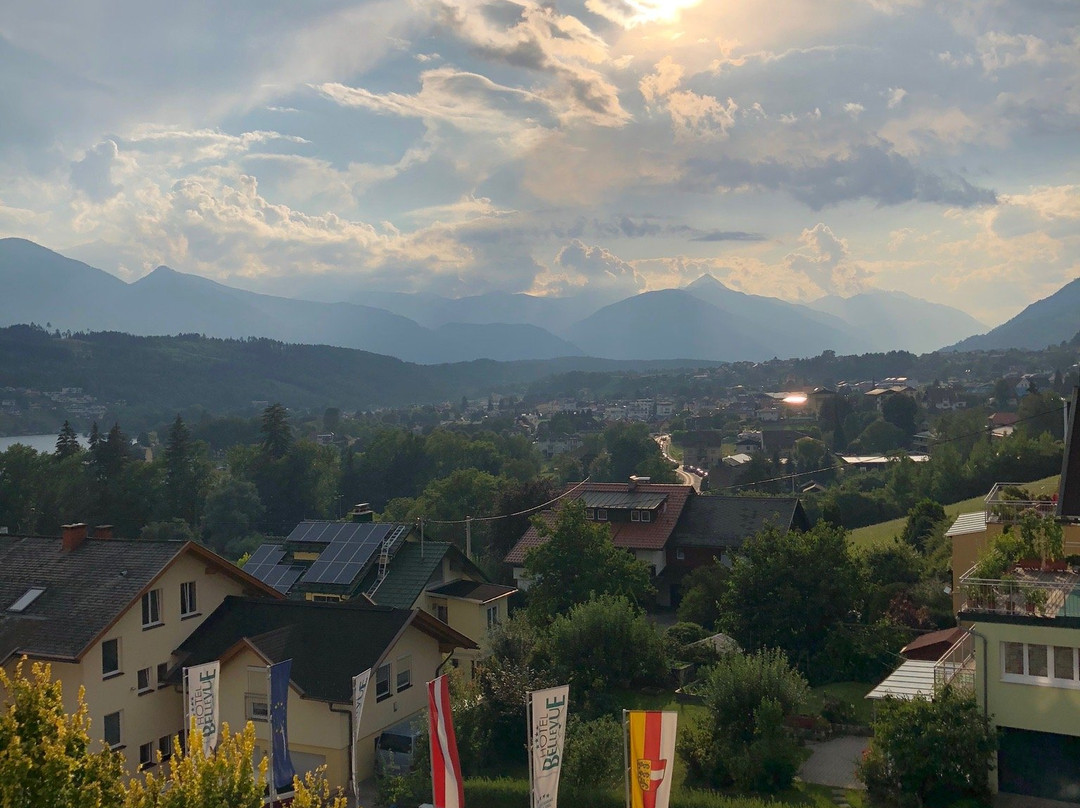 Hotel Bellevue主图