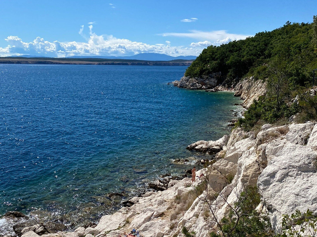 Kacjak Beach-Dramalj必去景点