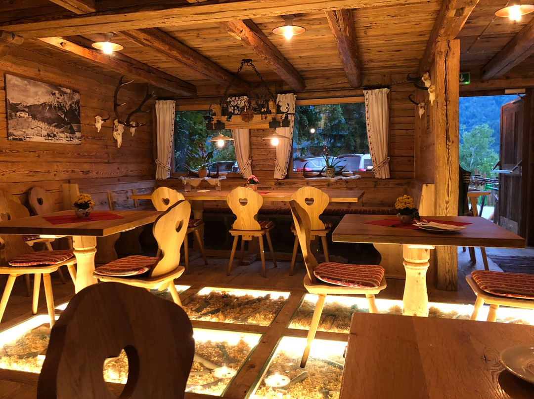 格洛贝尔艾姆酒店主图