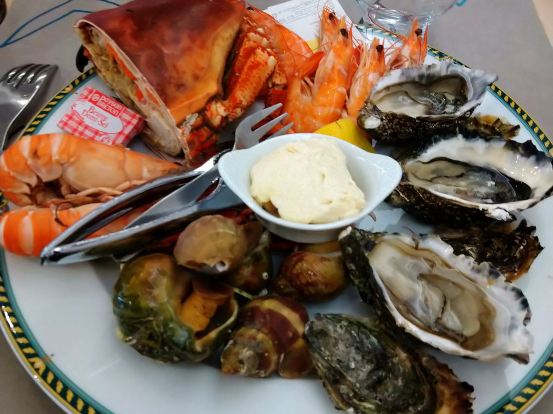 太阳伞酒店主图