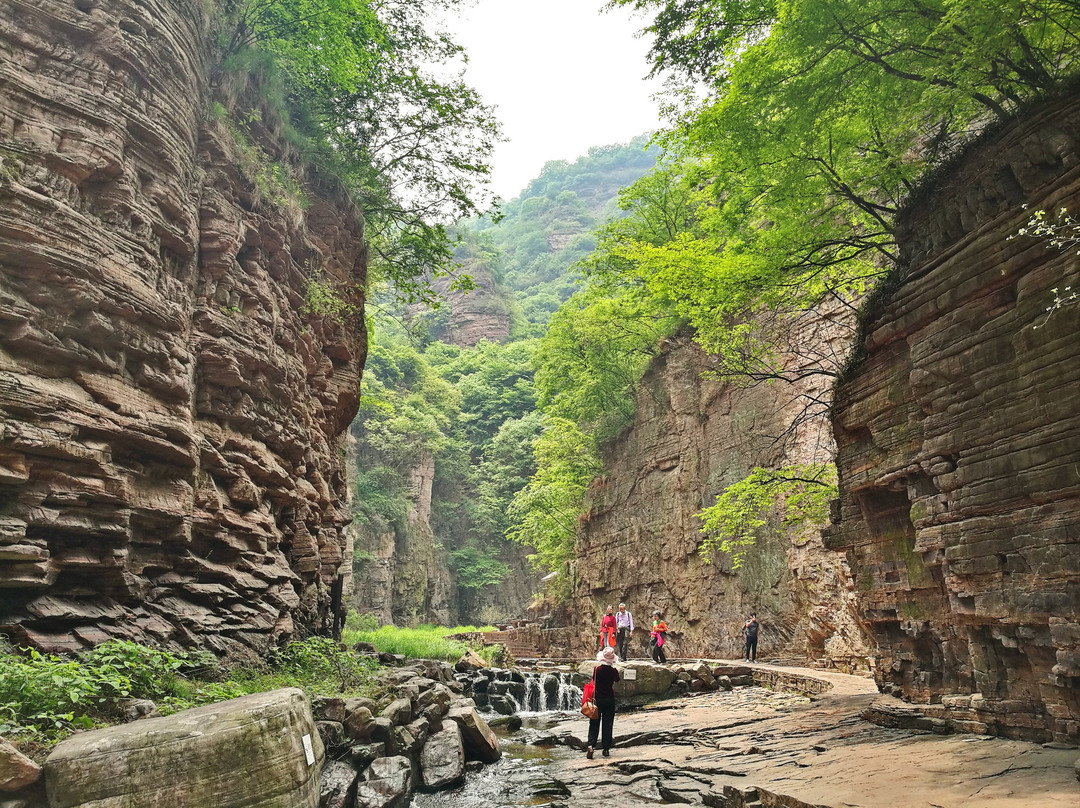 龙潭大峡谷-新安县必去景点