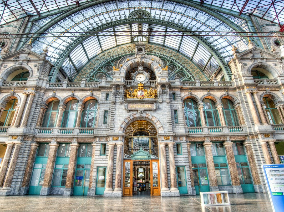 VIP Travel & Limousine Services-阿姆斯特丹必去景点