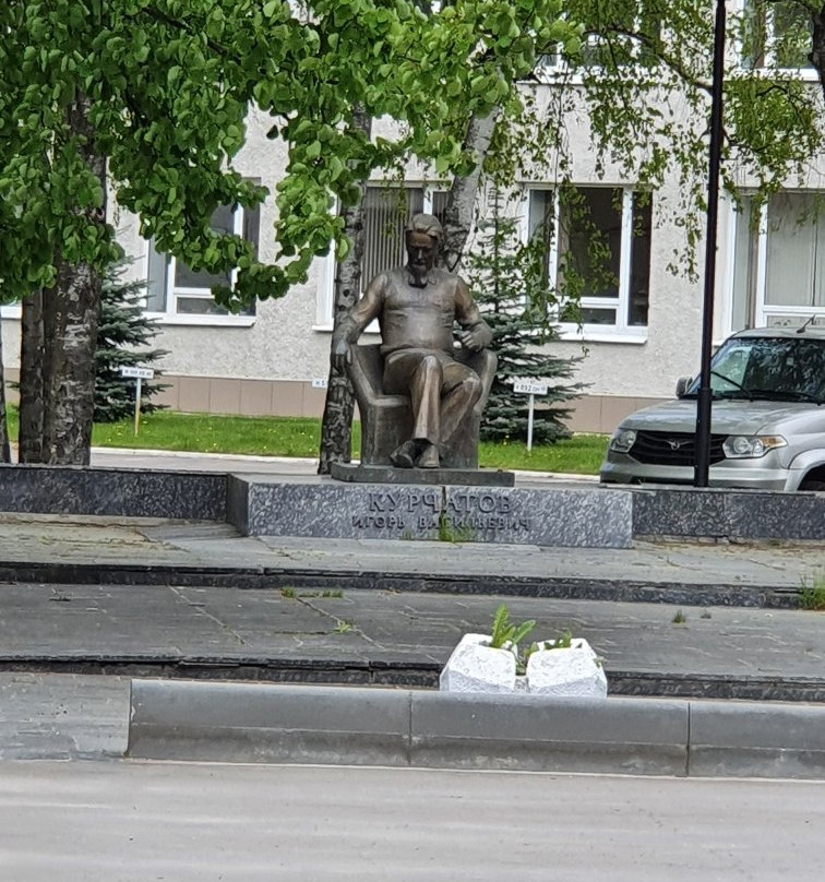 Monument to Kurchatov-Obninsk必去景点