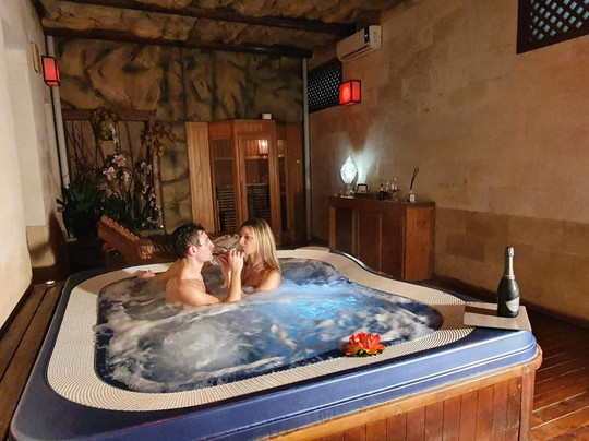 Oltre L'Immagine-Arnesano必去景点