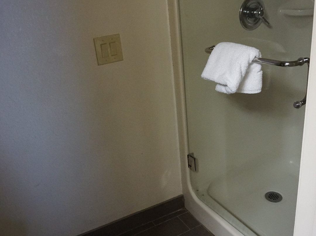 奥兰多机场司丽普旅馆&套房酒店主图