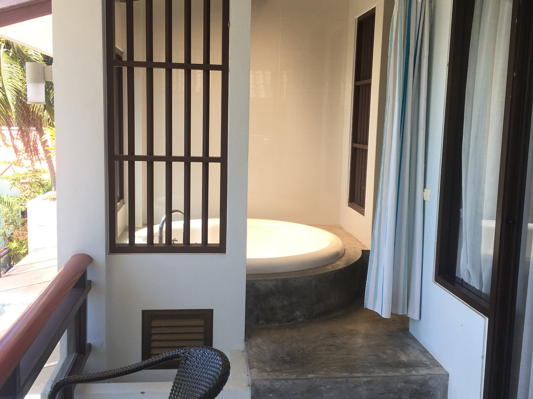 云19海滩度假酒店主图