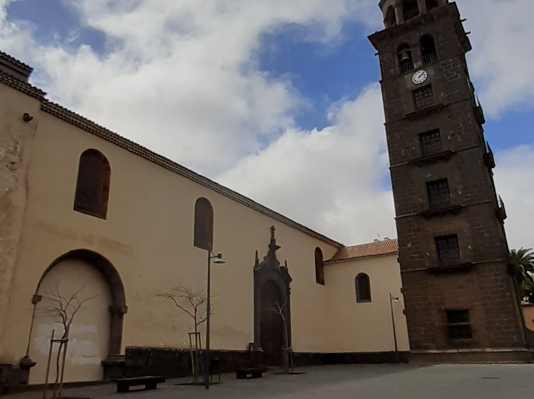 Church and Convent Saint Agustin景点图片