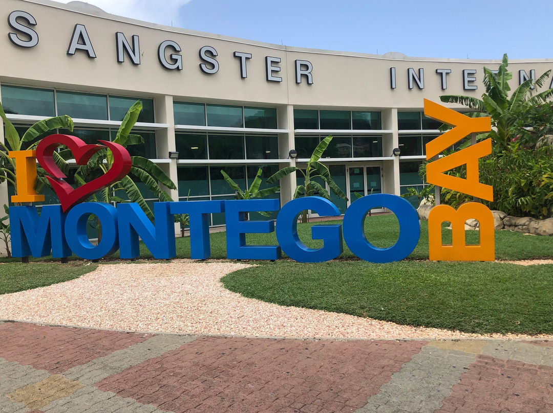 irie mon links tours-蒙特戈贝必去景点