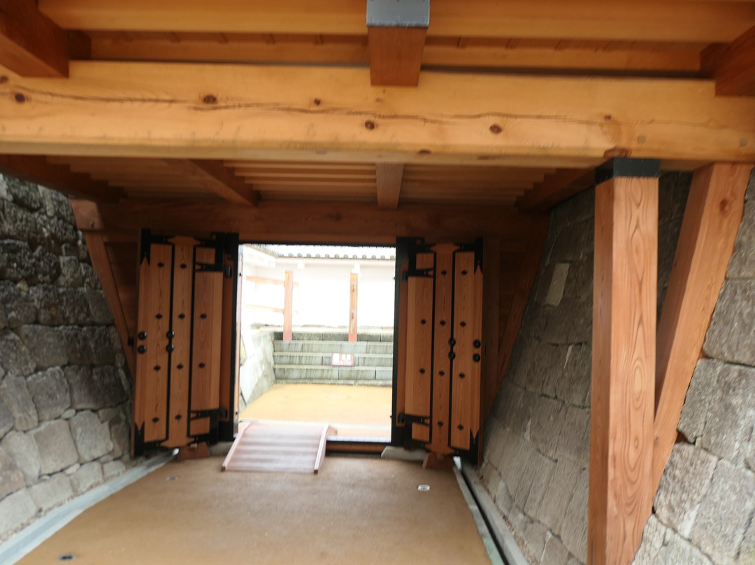Fukui Castle Yamazato Entrance Gate景点图片