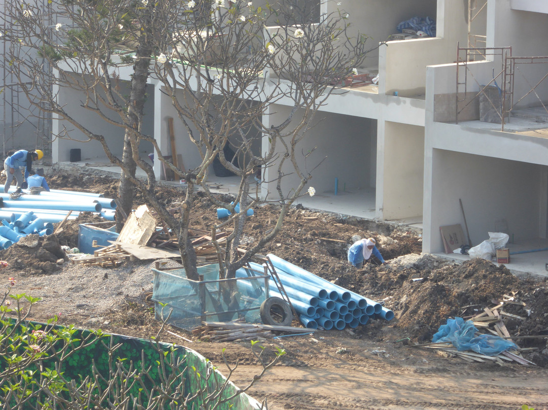 丽晶查安海滩假日酒店主图