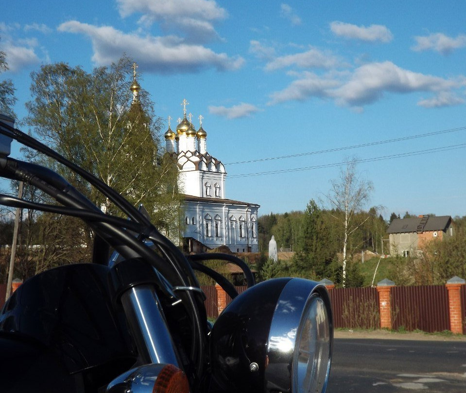 Yard of Holy Trinity Stefano-Makhrishchskiy Monastery-Talitsy必去景点