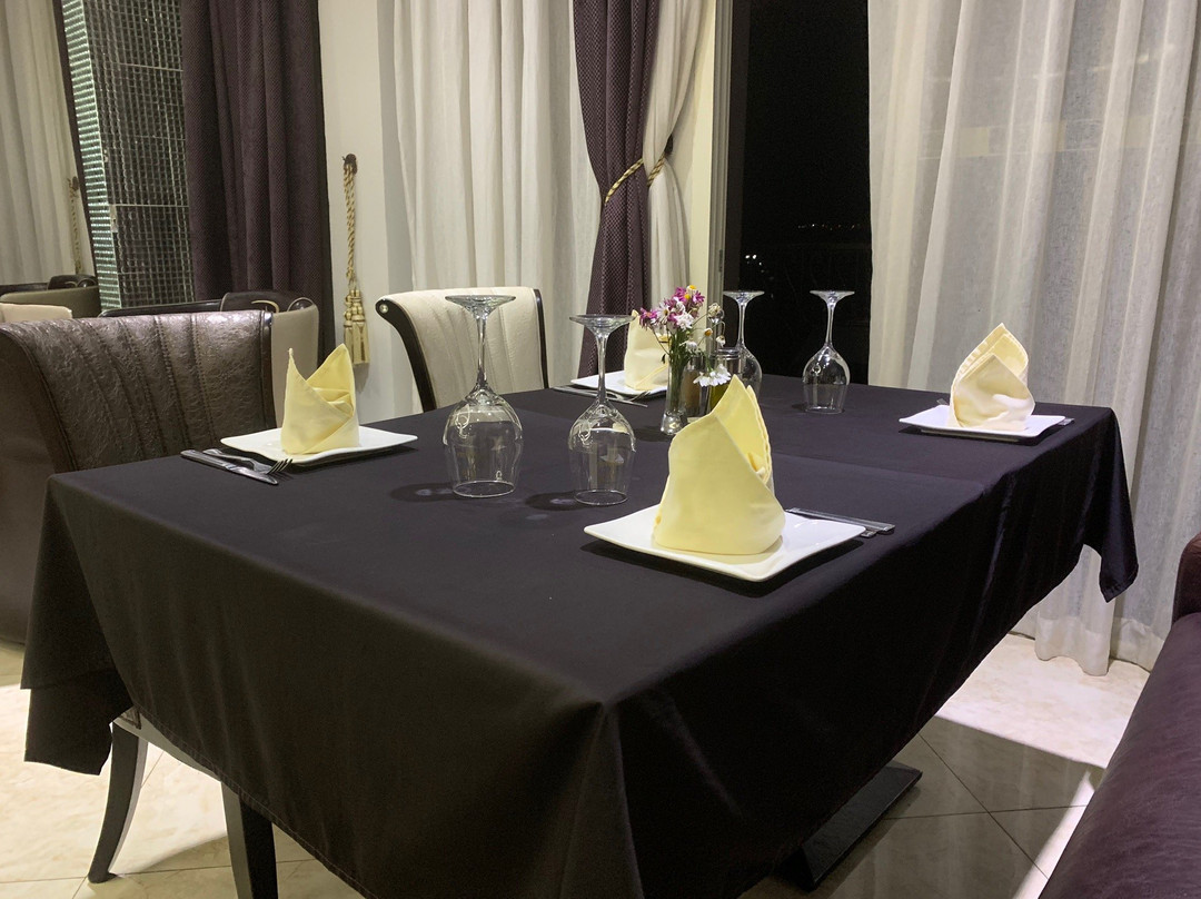 Panorama Hotel主图