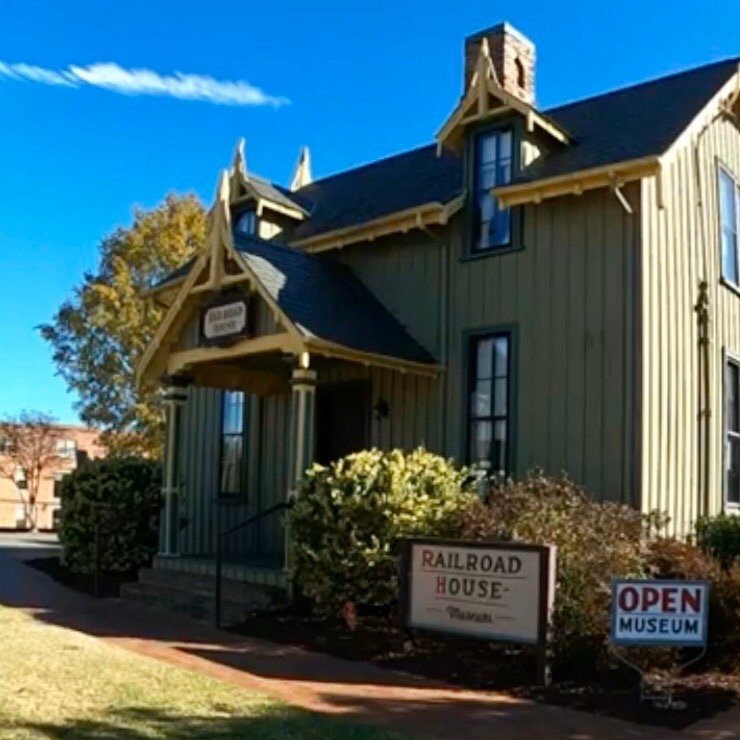 The Historic Railroad House景点图片