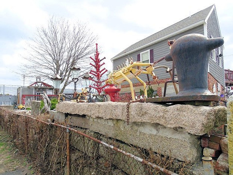 Herb Mackey's Metal Sculpture Yard-塞勒姆必去景点