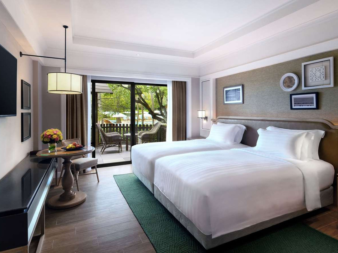 华欣杜斯特塔尼酒店主图