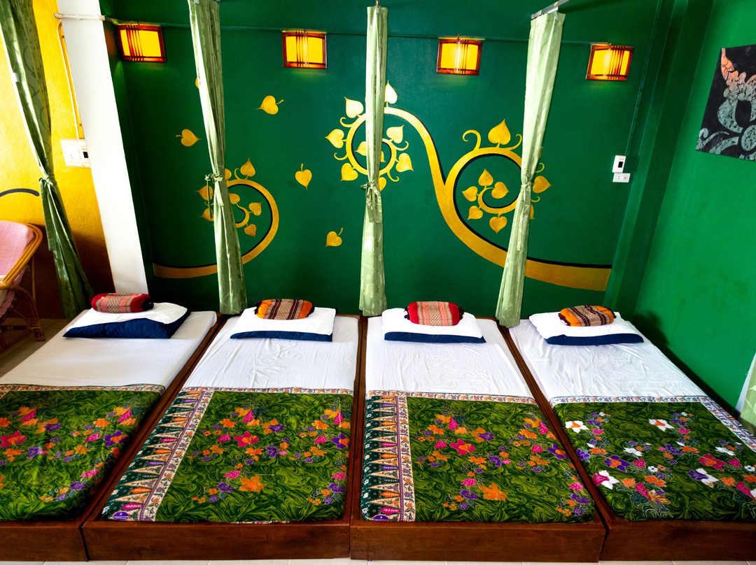 Sa-bai Thai Massage景点图片