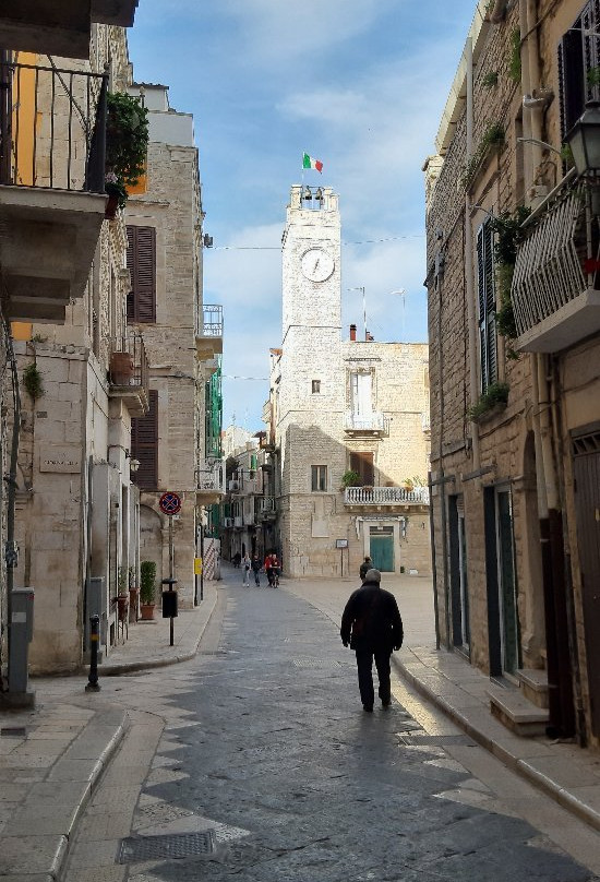 Torre dell'Orologio-Ruvo Di Puglia必去景点