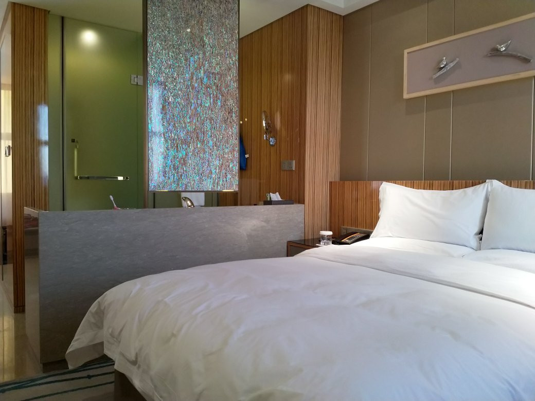 银川西府井饭店