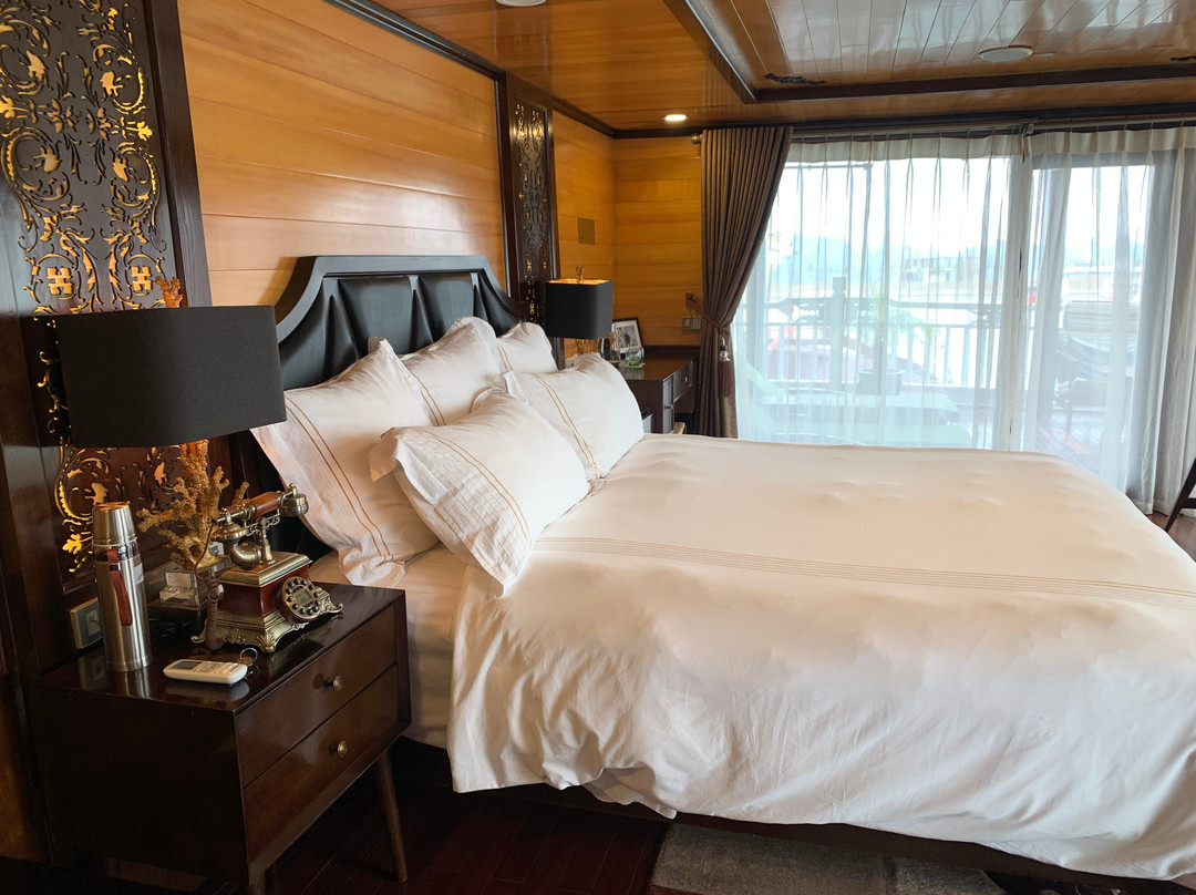 Hera Cruise - Private Day Cruise景点图片