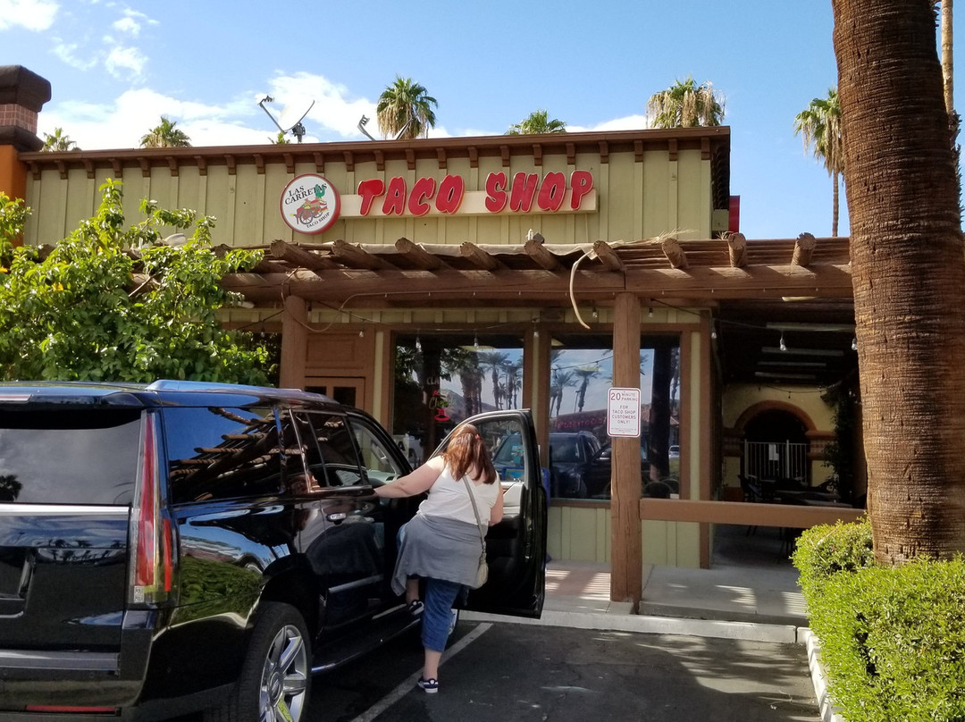 Las Carretas Taco Shop