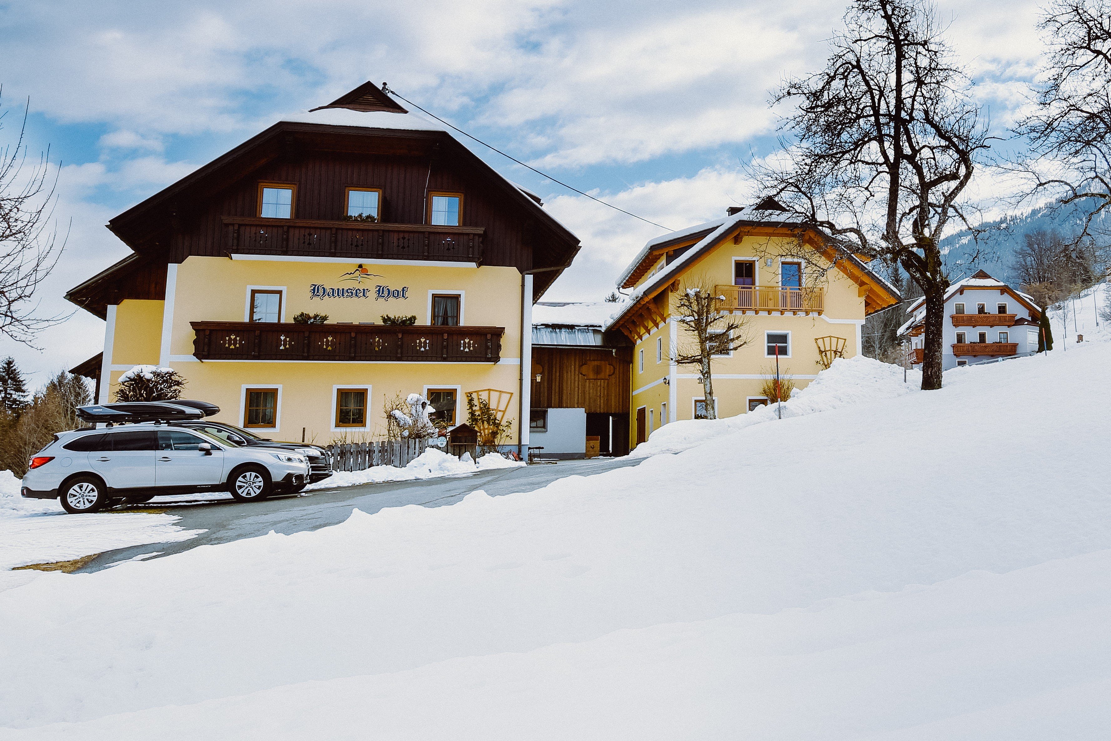 Chalets Und Apartments Hauserhof-官方