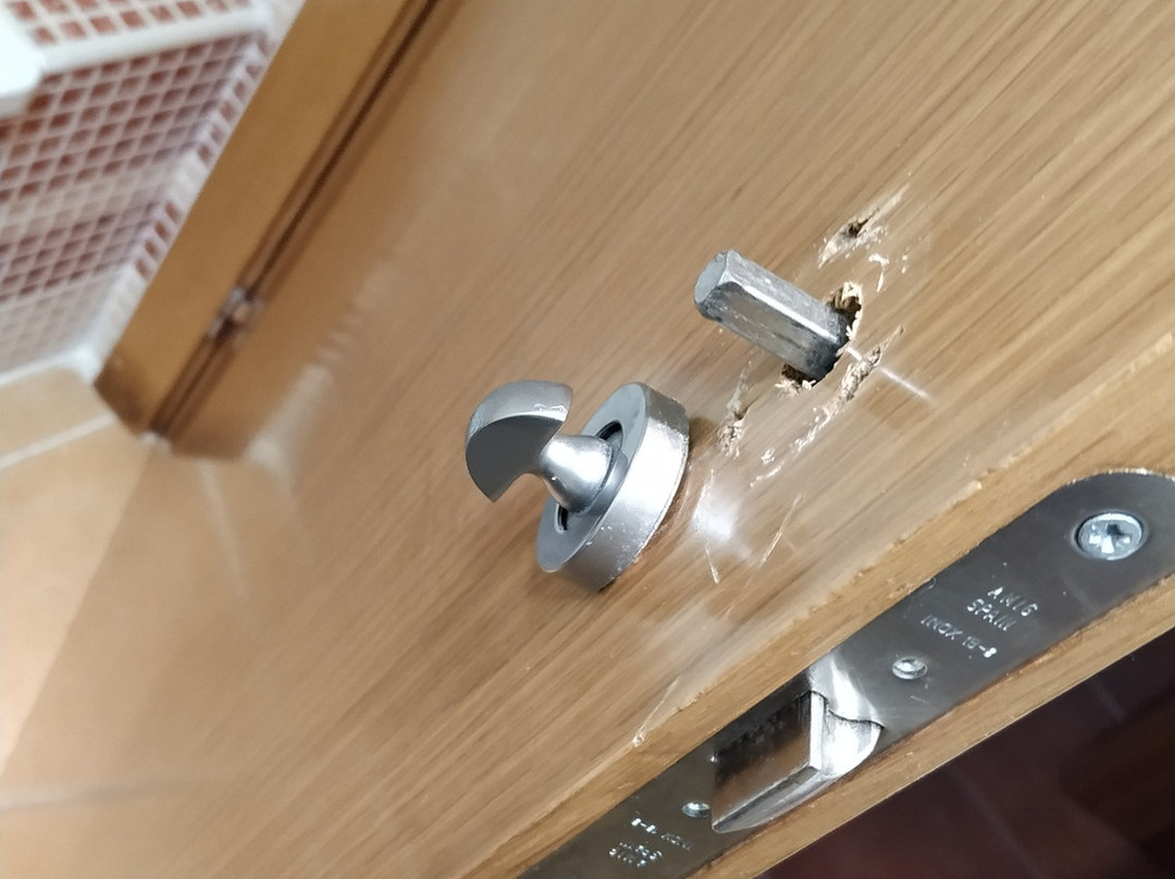 赫尔特村庄酒店主图