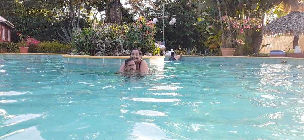 Las Puertas Del Paraiso主图