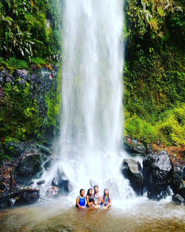 Bajo Mono Camping Site Cascada El Tatica景点图片