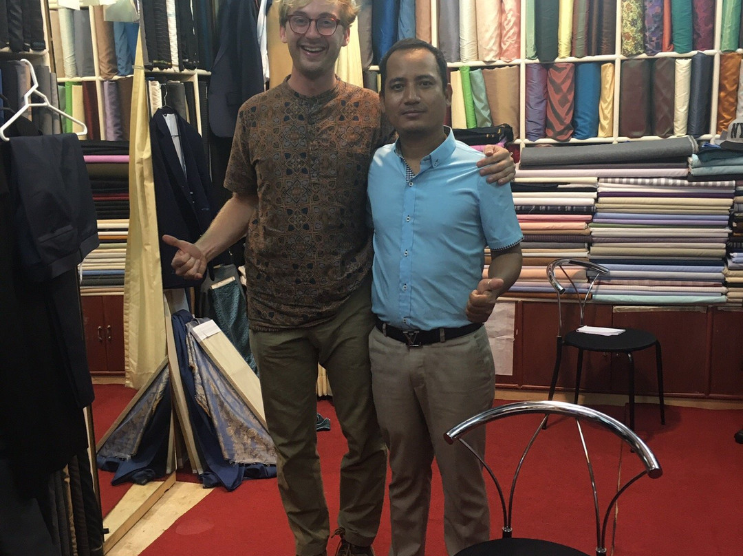Italian Style Tailor & Leather-华欣必去景点