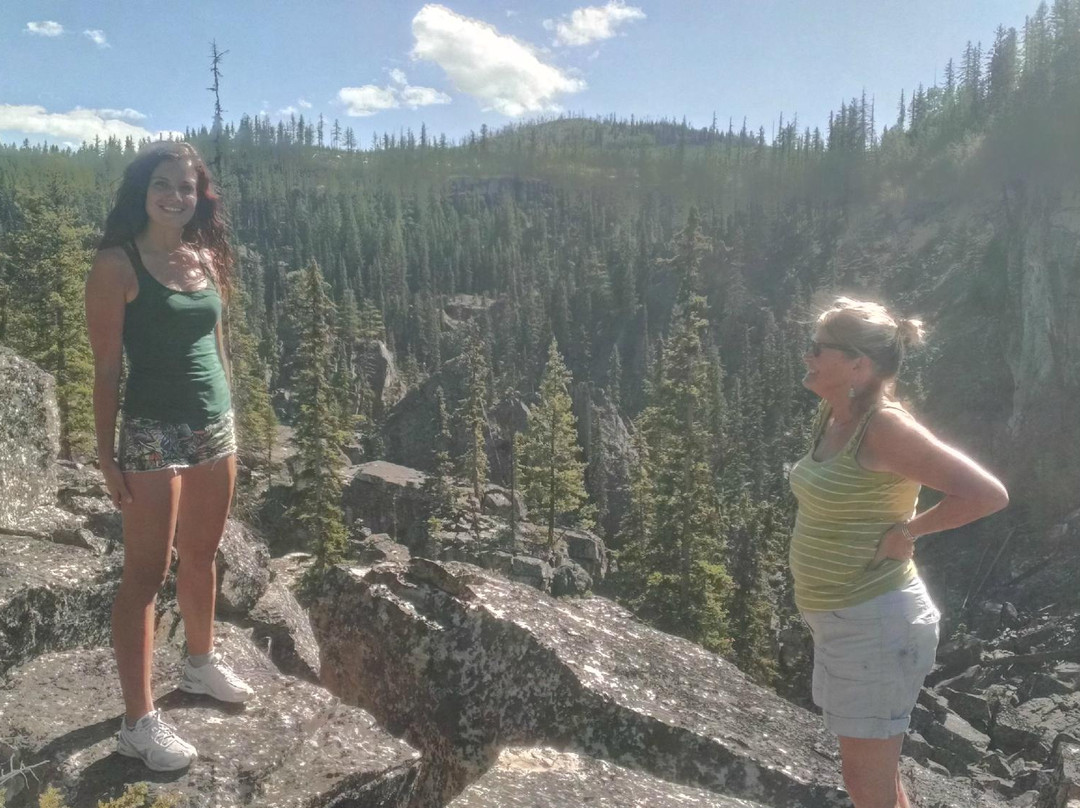 Chute Lake旅游景点-The Boulder Fields