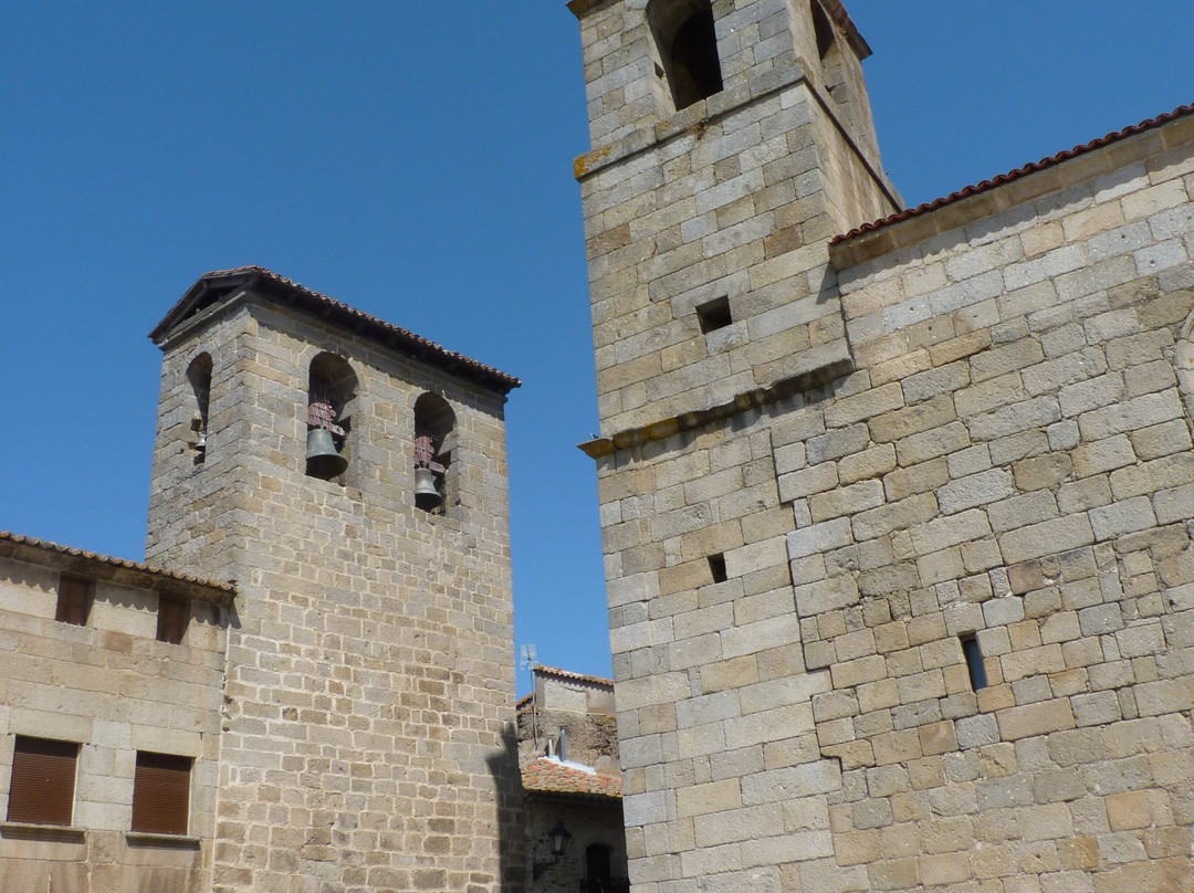 Iglesia de Nuestra Senora entre Dos Alamos景点图片