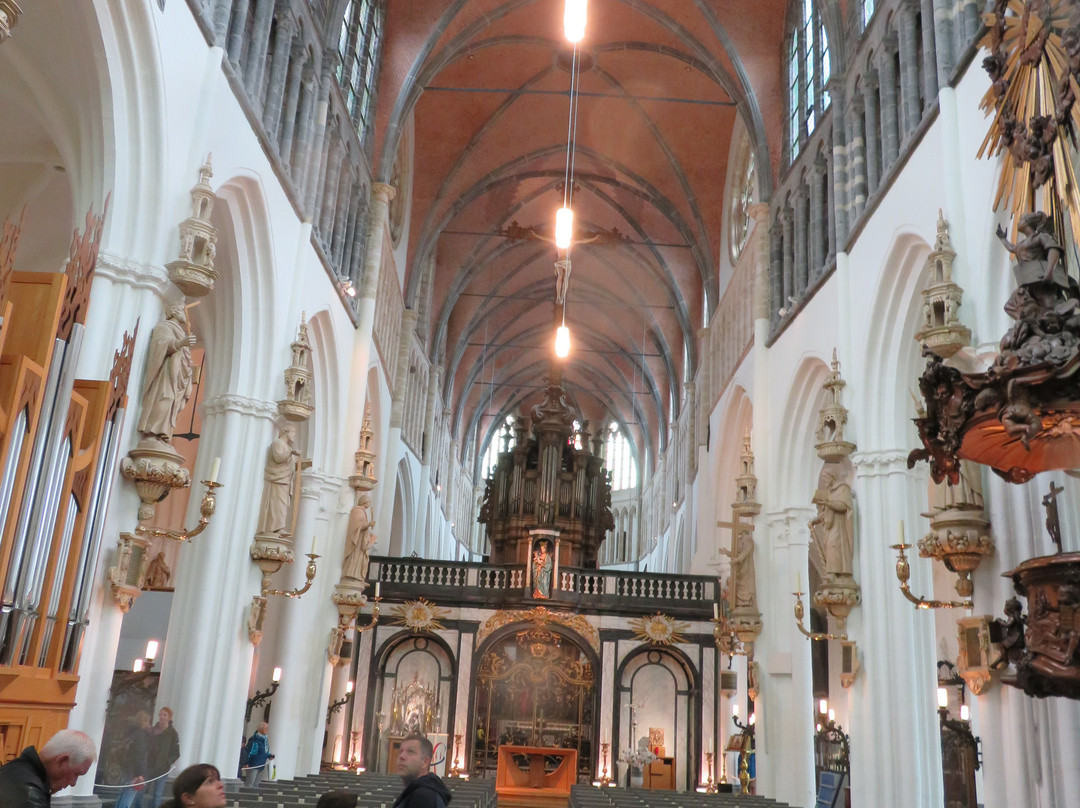 Onze-Lieve-Vrouwekerk-布鲁日必去景点
