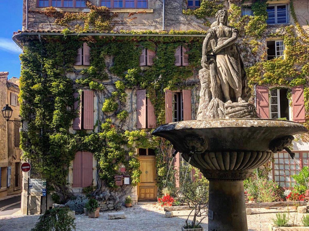 La Maison de la Place主图
